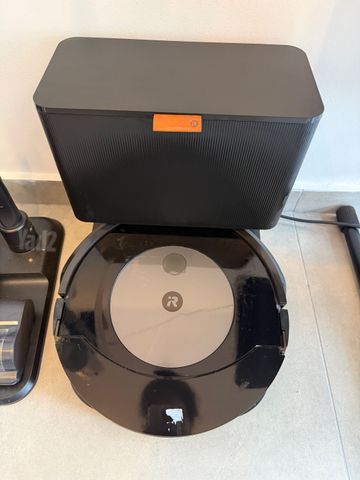 iRobot Roomba Combo J7+