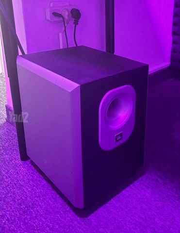 סאב JBL