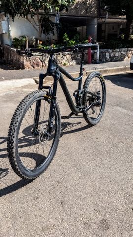 Giant Trance 1 29