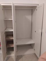 ארון בגדים