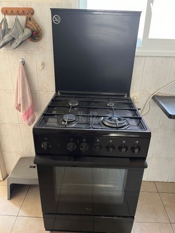 תנור וכיריים
