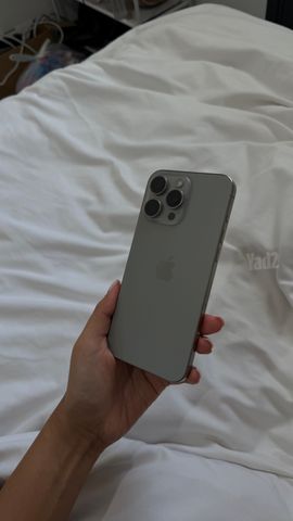 iPhone 15 pro max 512G