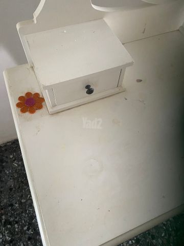 שידת איפור