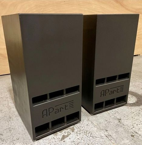 סאב וופר Apart Audio SUB2400