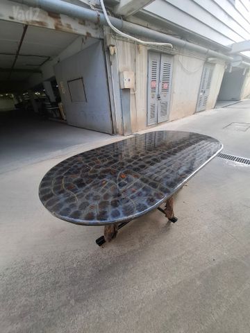 עצ