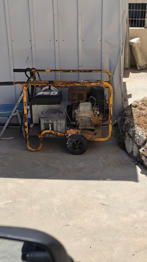 גנרטור