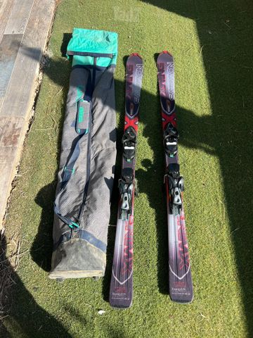 מגלשי Salomon 151 + תיק