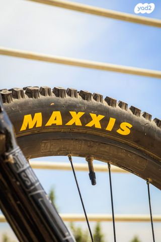 אופני אנדרו TREK slash 8