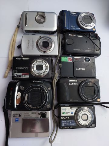 מצלמות .    לא בשבת וחג