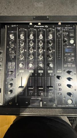 Pioneer DJM-750MK2