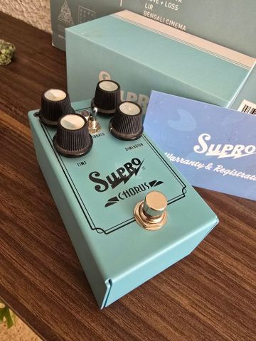 Supro 1307 Chorus פדאל קורוס
