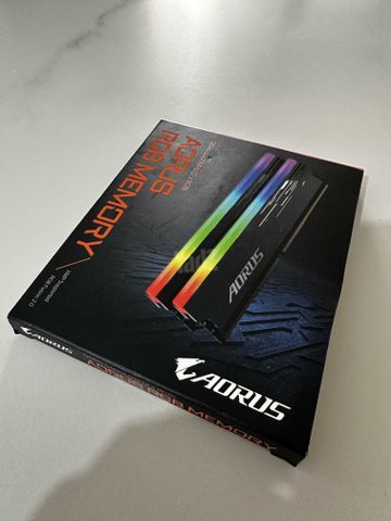 AORUS RGB DDR4 16GB 4400MHz
