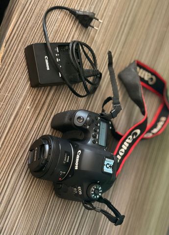 מצלמה  Canon eos 6d mark2