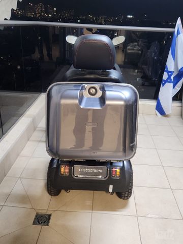 קלנועית אפיקים C3