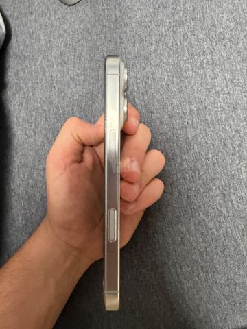 iPhone 16 pro