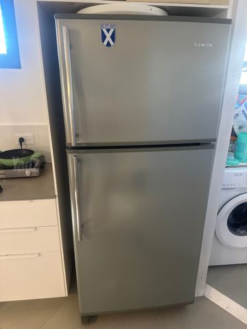 מקרר אמקור