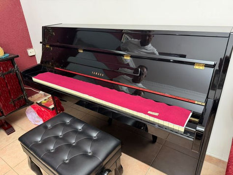 פסנתר YAMAHA