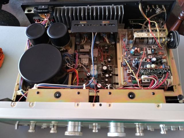 רסיבר SANSUI G-7000