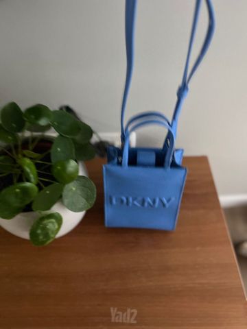 תיק צד חדש dkny