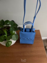 תיק צד חדש dkny