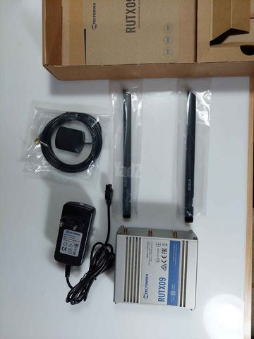 Teltonika RUTX09 LTE Router