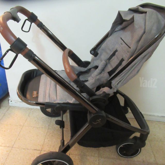 עגלת תינוק
