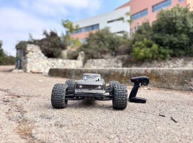💯 Arrma Outcast 4S V2.5 BLX