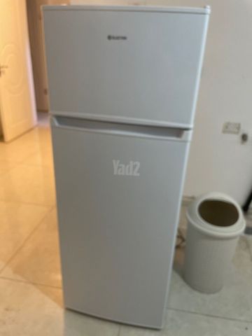 מקרר קטן