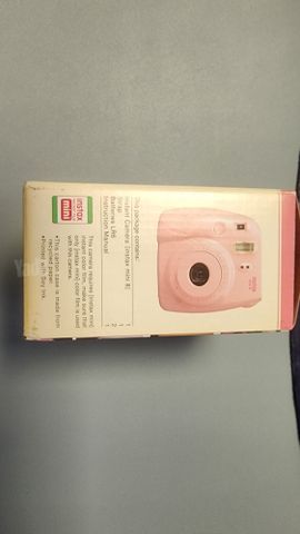 מצלמת Fujifilm Instax Mini 8
