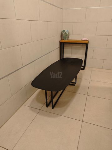 שולחן סלון שחור