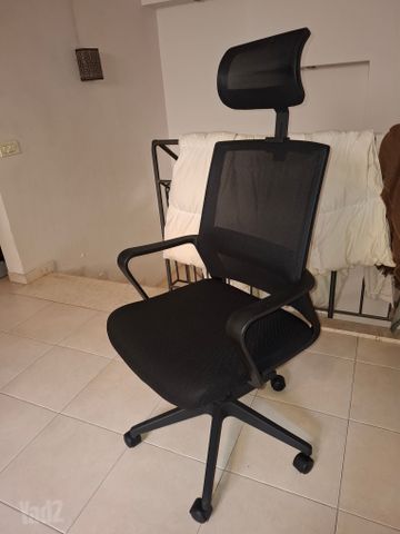 כיסא UNOMAS Executive Chair