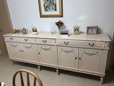 שידת ונטג׳ עץ מלא