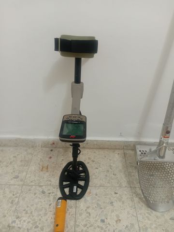 גלאי מתכות