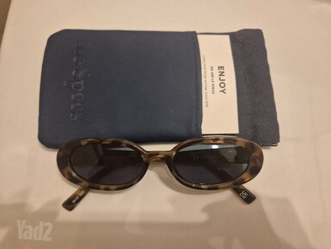 משקפי Outta Love של Le Specs