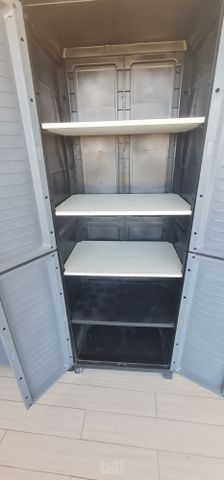 ארון אחסון