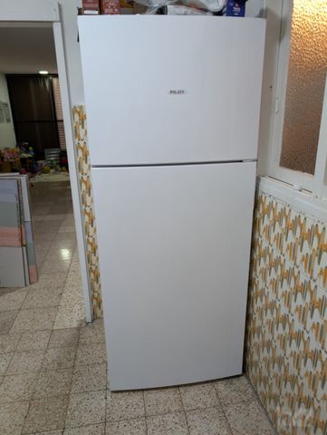 מקרר פיילוט
