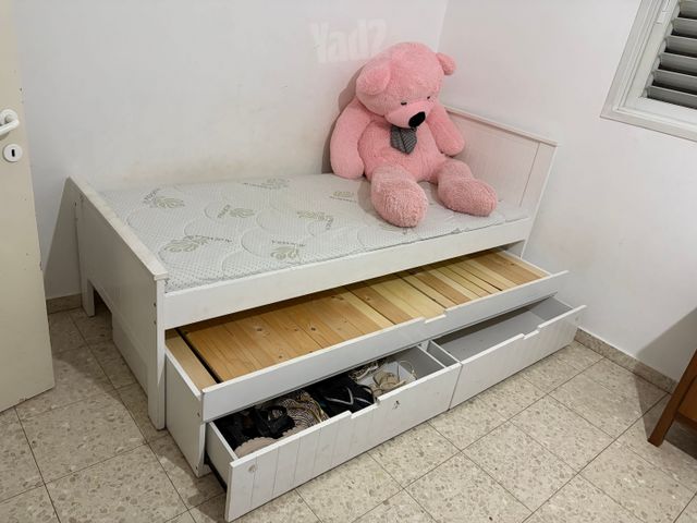 מיטת נוער