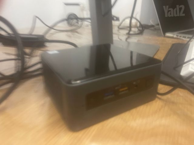 מיני מחשב NUC PC