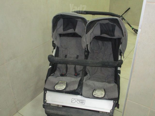 עגלת תאומים mountain buggy