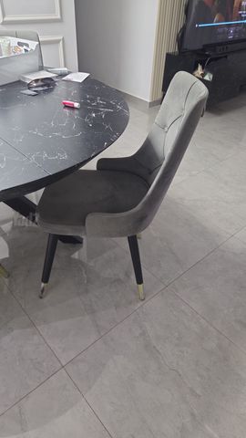 ספה +קורסה + 4 כיסאות