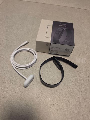 Google Fitbit Air החדש, שחור