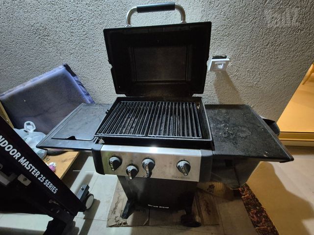 מנגל גז Broil King