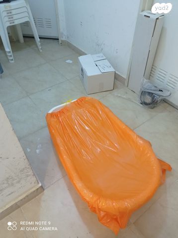 אמבט תינוק