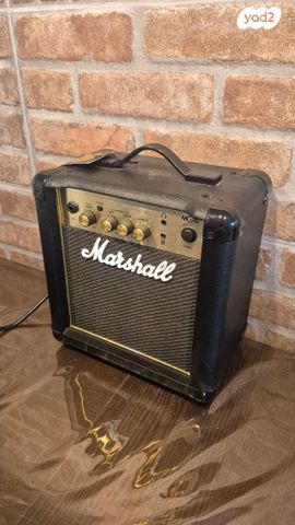 Marshall mg10g