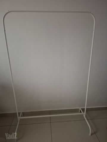 מתלה בגדים חדש
