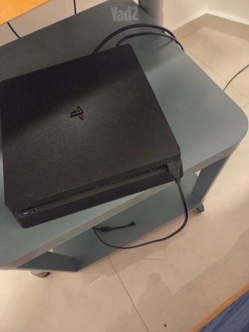סוני 4 slim