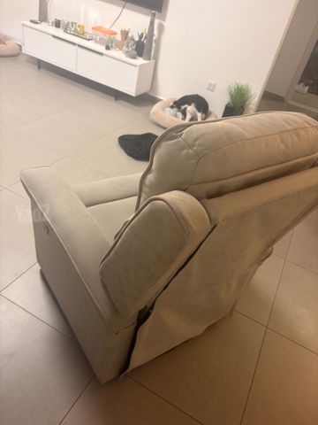 כורסא חשמלית