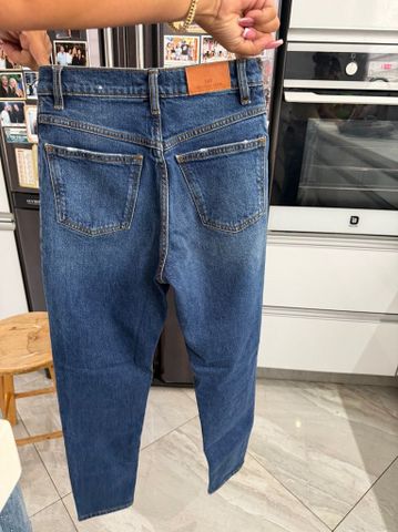 מכנס גינס