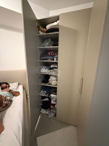 ארון בגדים