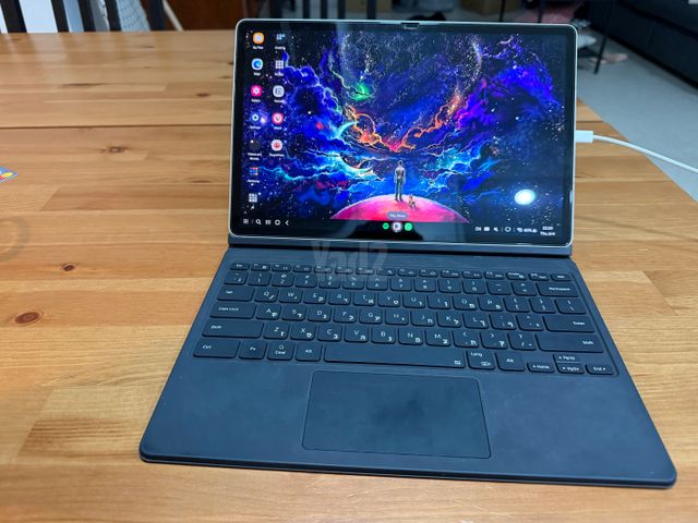 Samsung Tab S9+ עם מקלדת